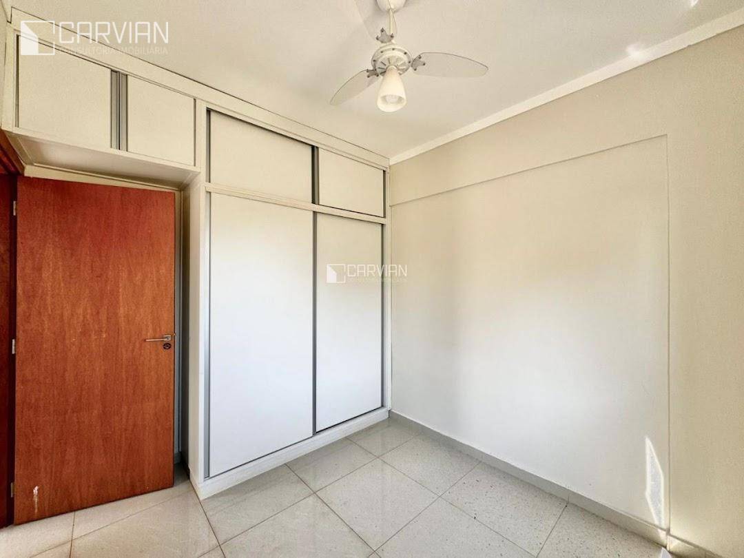 Apartamento à venda com 2 quartos, 56m² - Foto 18