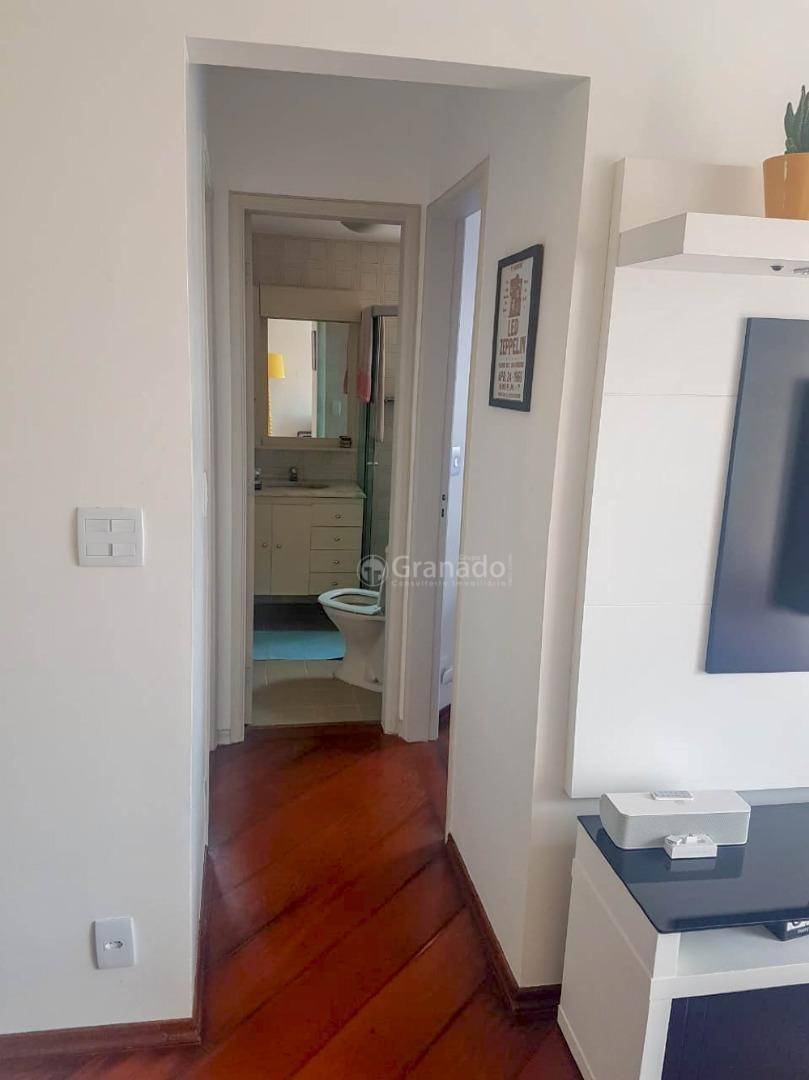 Apartamento à venda com 2 quartos, 60m² - Foto 17