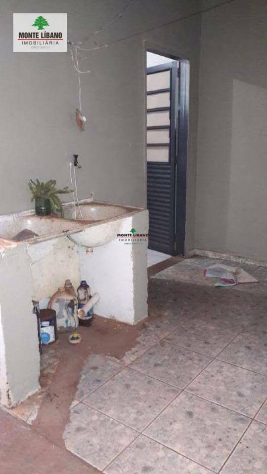 Casa à venda com 2 quartos, 1M2 - Foto 4