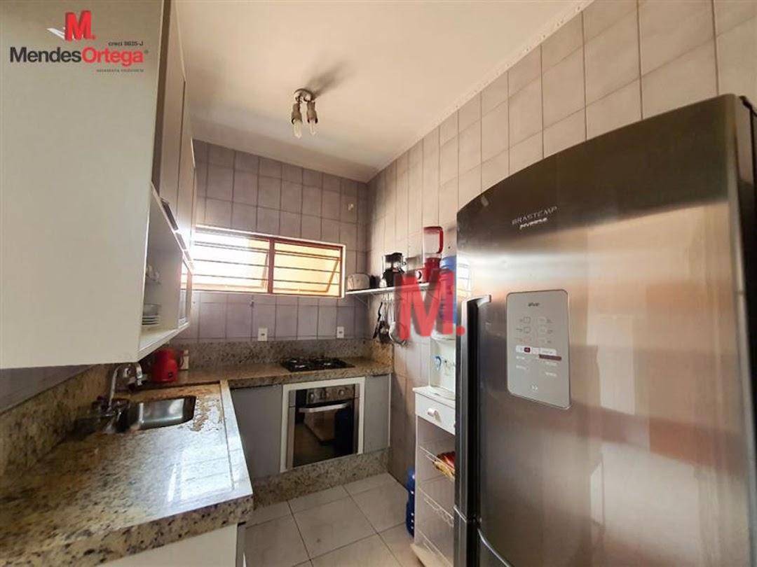 Casa à venda com 3 quartos, 193m² - Foto 20