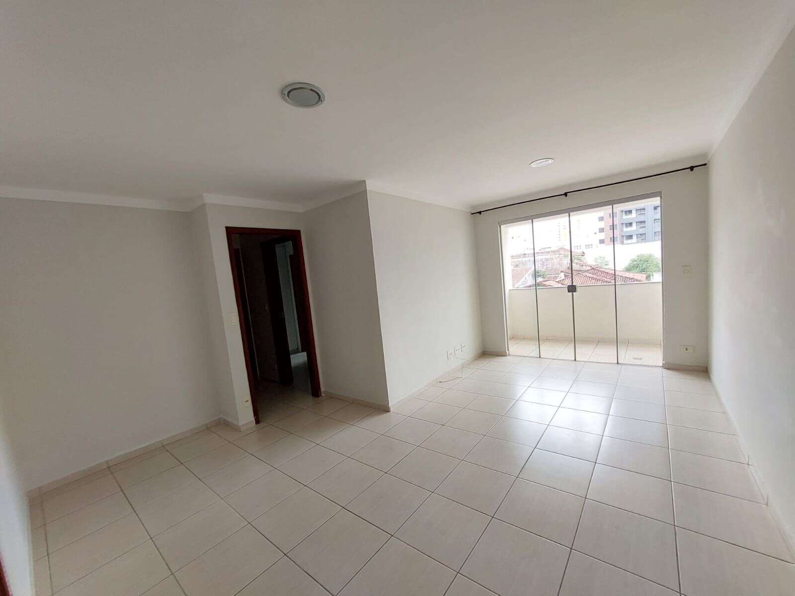 Apartamento à venda com 2 quartos, 69m² - Foto 8