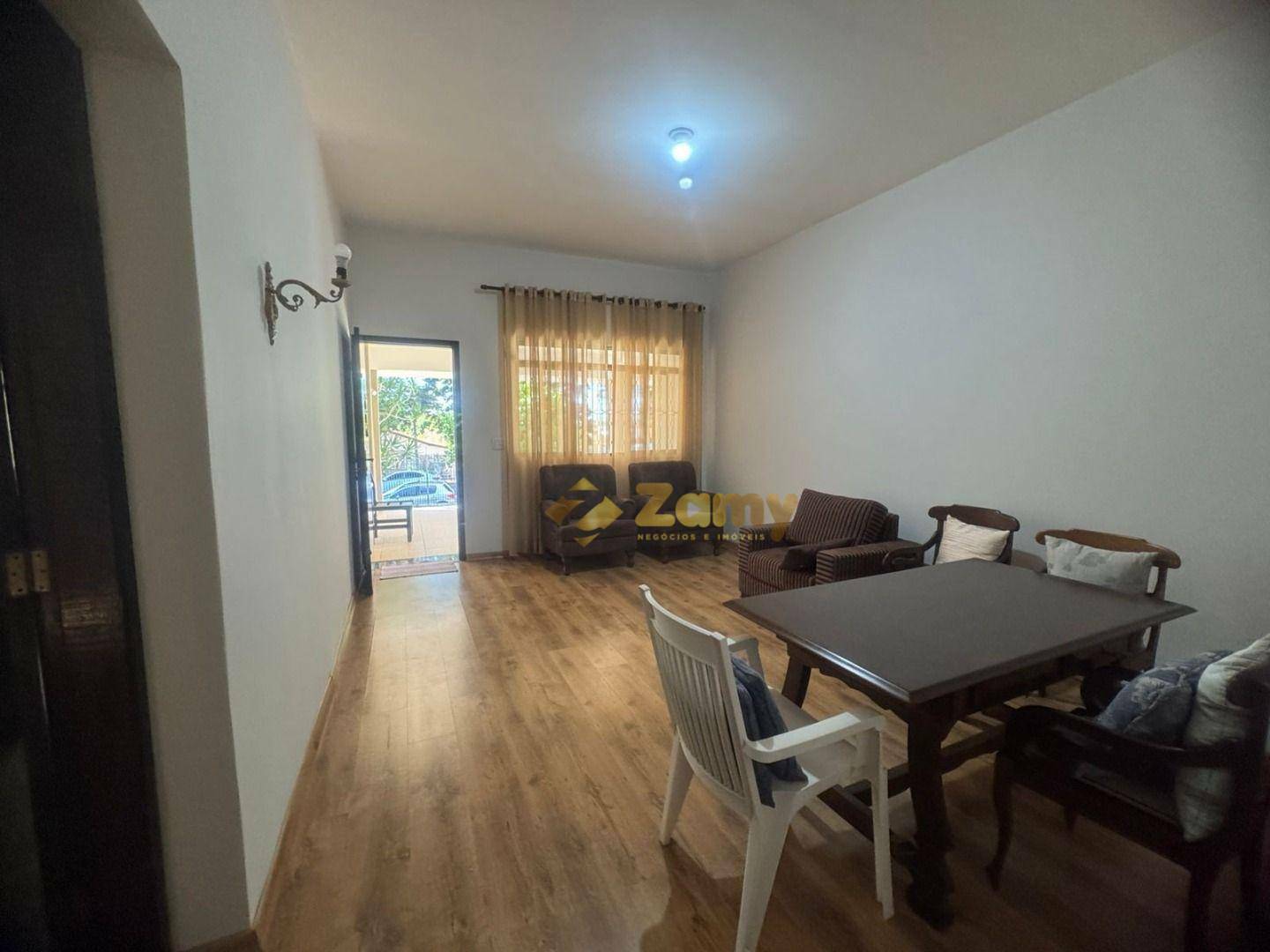 Casa à venda com 4 quartos, 238m² - Foto 21