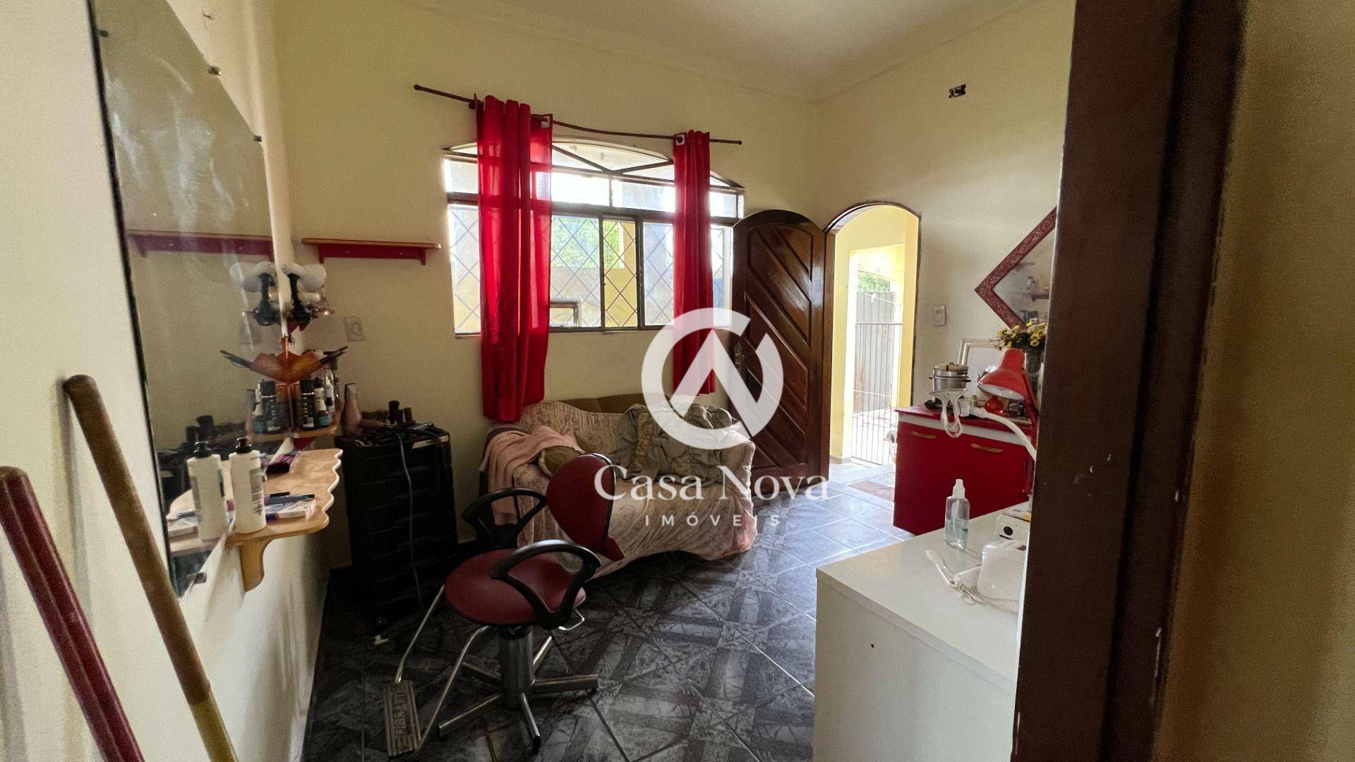 Casa à venda com 4 quartos, 274m² - Foto 18