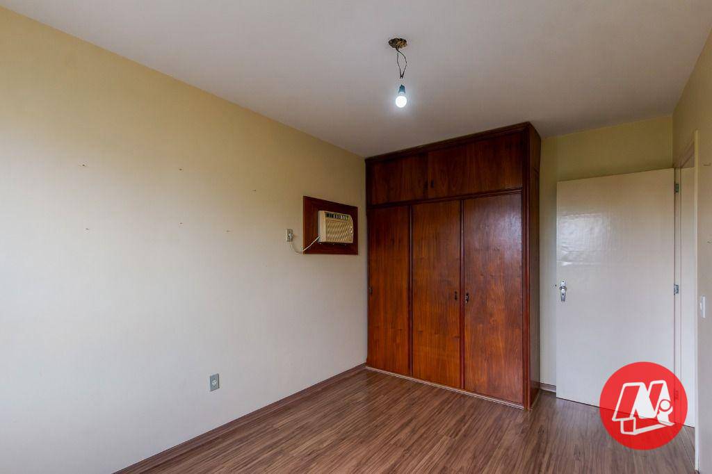 Apartamento à venda com 2 quartos, 76m² - Foto 11