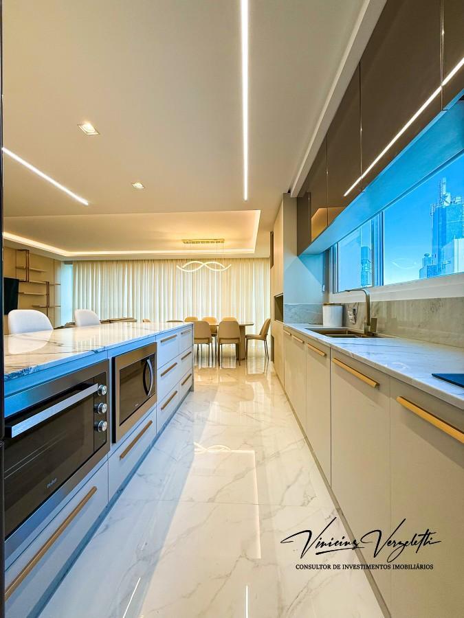 Apartamento para alugar com 4 quartos, 150m² - Foto 7