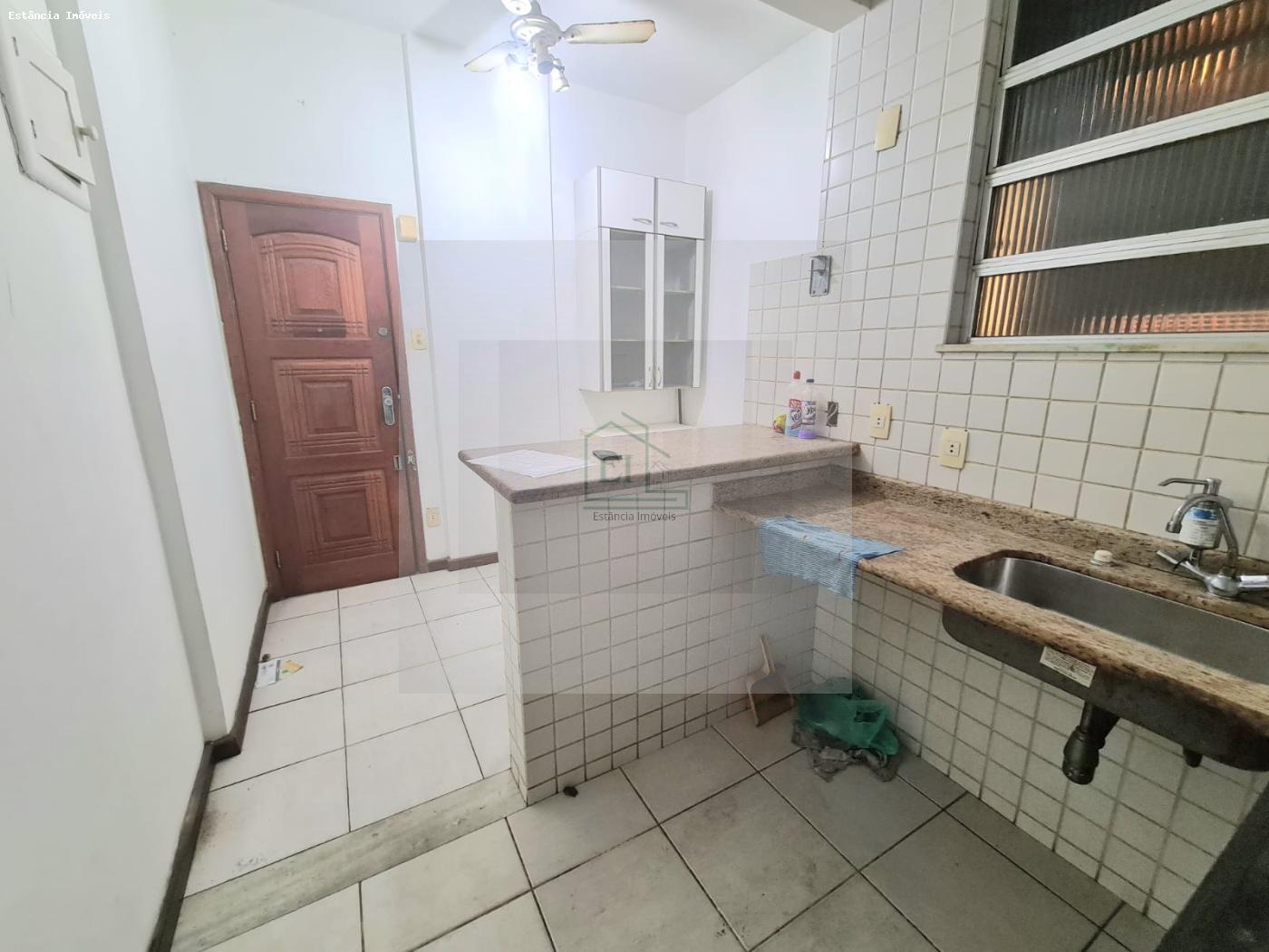 Apartamento à venda com 1 quarto, 42m² - Foto 21