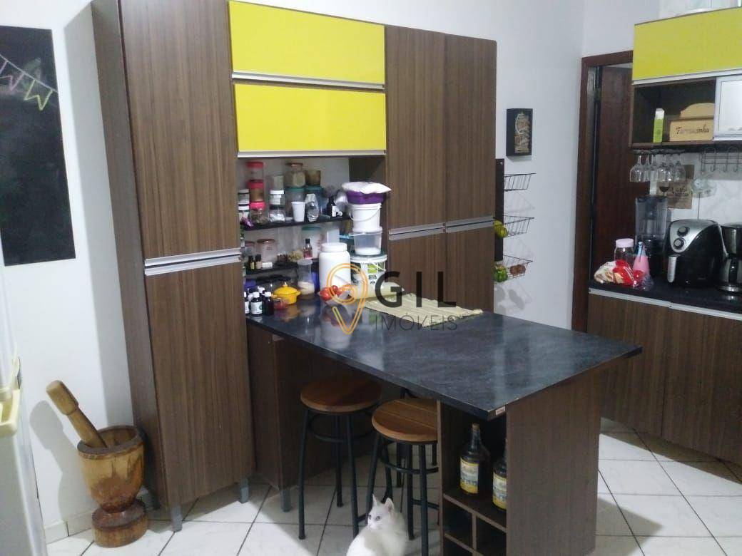 Casa à venda com 2 quartos, 88m² - Foto 21