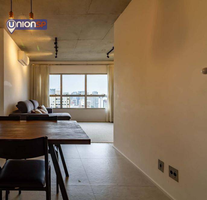 Apartamento à venda com 2 quartos, 70m² - Foto 6