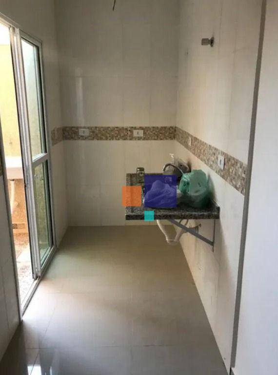 Apartamento à venda com 2 quartos, 44m² - Foto 14