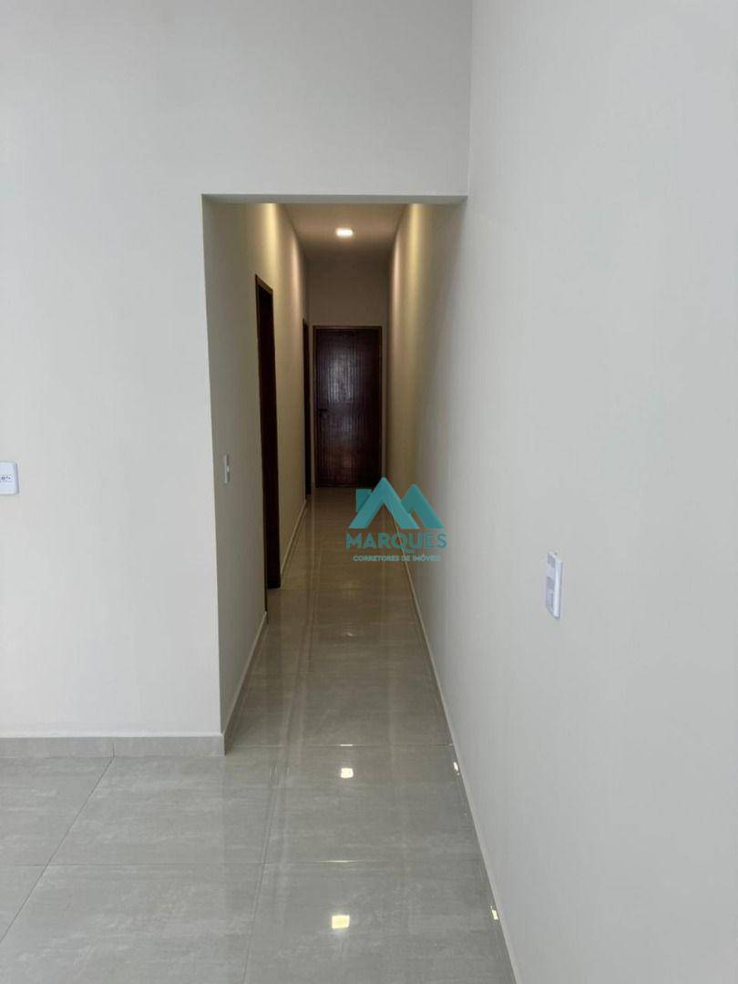 Casa à venda com 2 quartos, 90m² - Foto 19