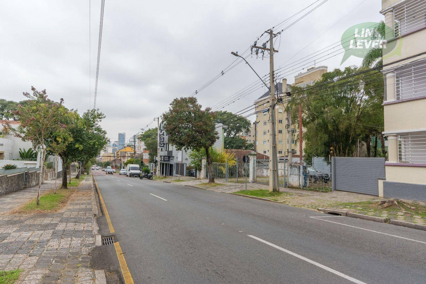 Apartamento para alugar com 3 quartos, 135m² - Foto 46