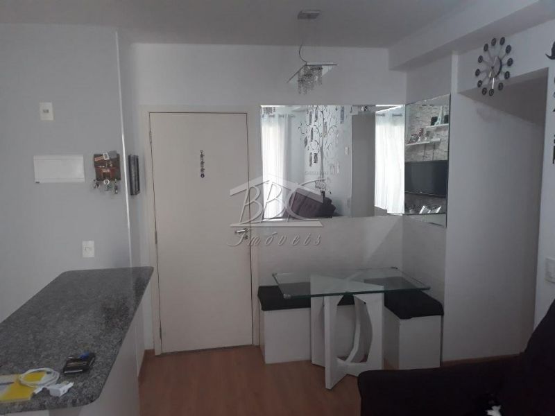 Apartamento à venda com 2 quartos, 62m² - Foto 5