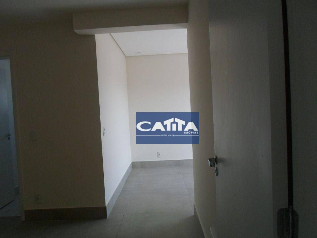 Apartamento à venda com 3 quartos, 226m² - Foto 9