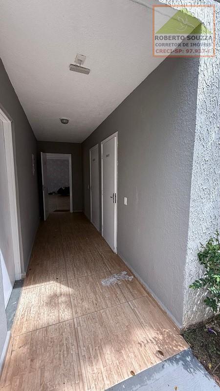 Apartamento à venda com 2 quartos, 38m² - Foto 3