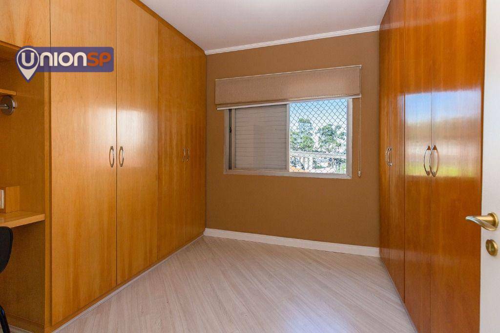 Apartamento à venda com 2 quartos, 63m² - Foto 7