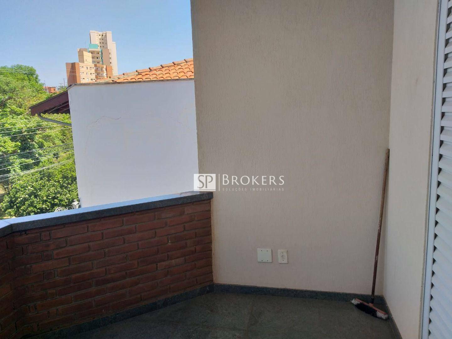 Casa à venda com 3 quartos, 344m² - Foto 17