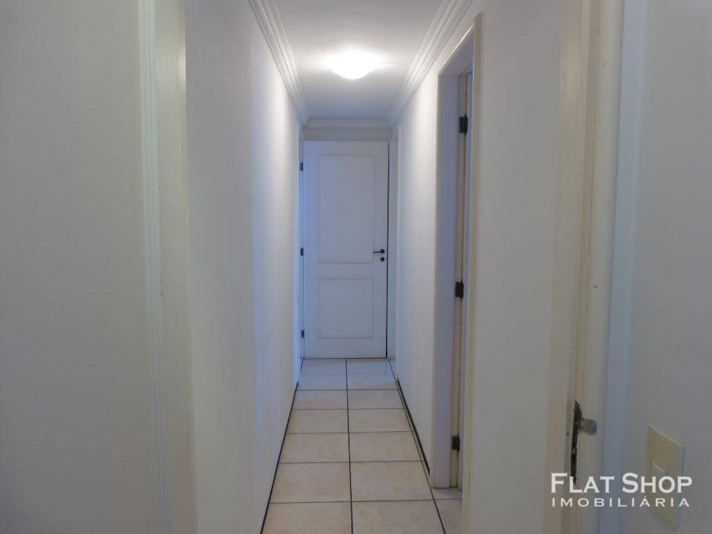 Apartamento à venda com 3 quartos, 135m² - Foto 15