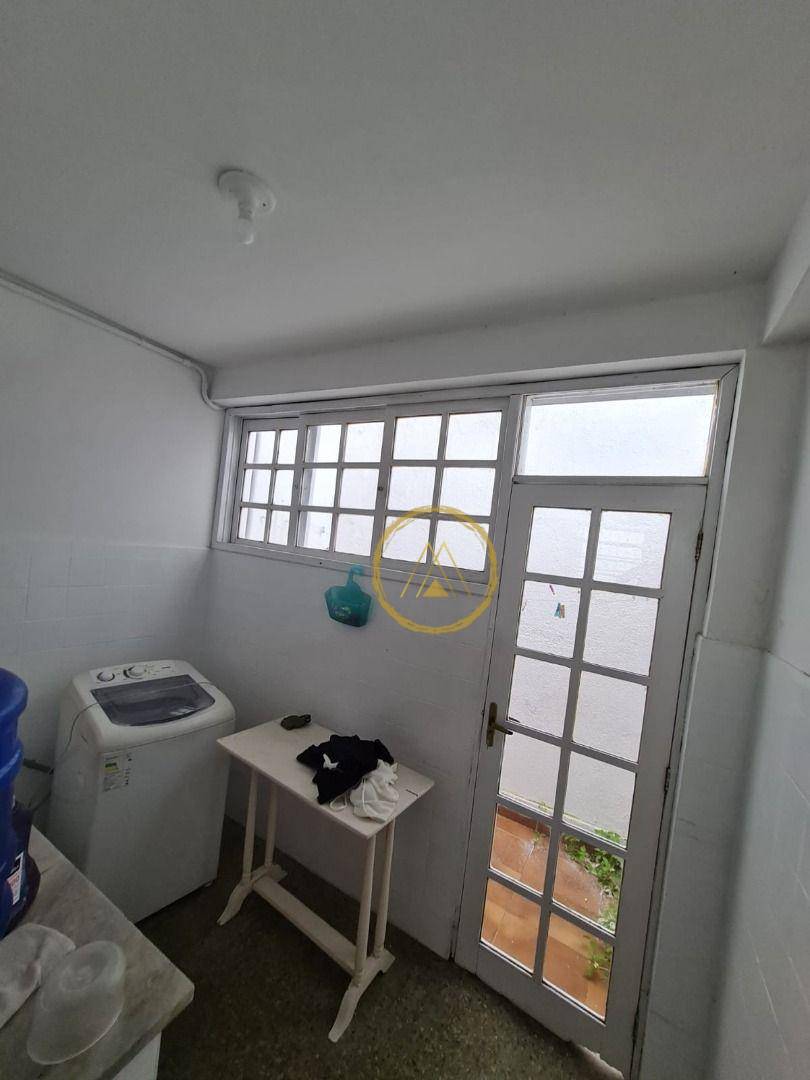 Casa à venda e aluguel com 3 quartos, 80m² - Foto 15