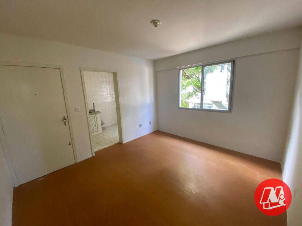 Apartamento para alugar com 1 quarto, 45m² - Foto 3