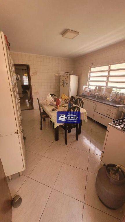 Sobrado à venda com 3 quartos, 187m² - Foto 13