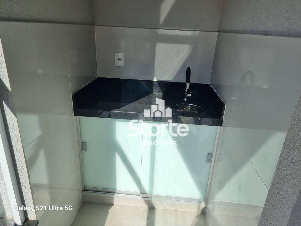 Apartamento à venda com 2 quartos, 68m² - Foto 13