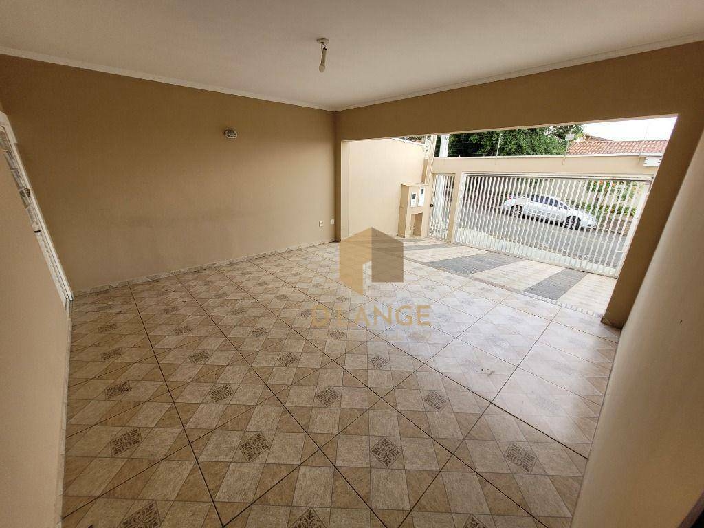 Casa para alugar com 3 quartos, 199m² - Foto 50