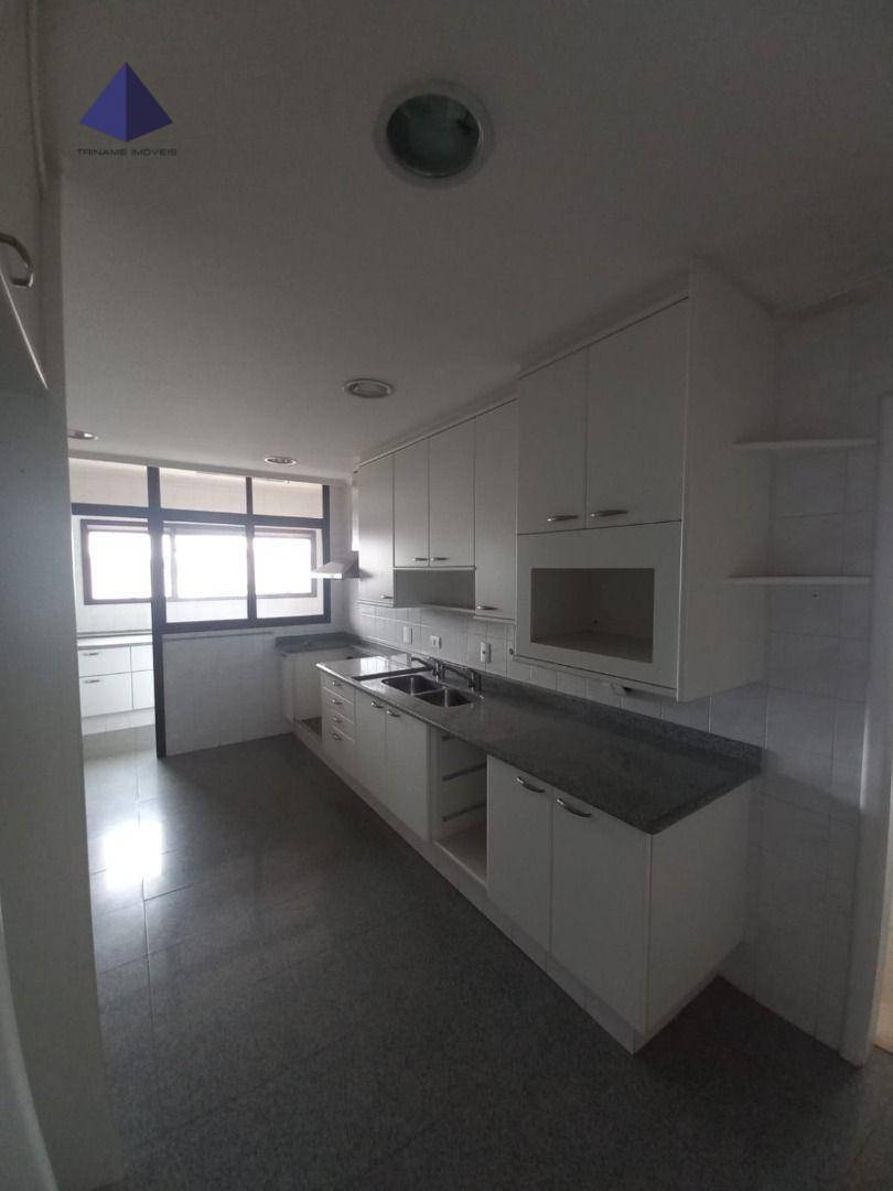 Apartamento à venda com 3 quartos, 130m² - Foto 7