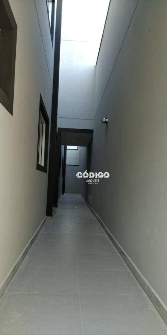 Apartamento à venda com 1 quarto, 30m² - Foto 18