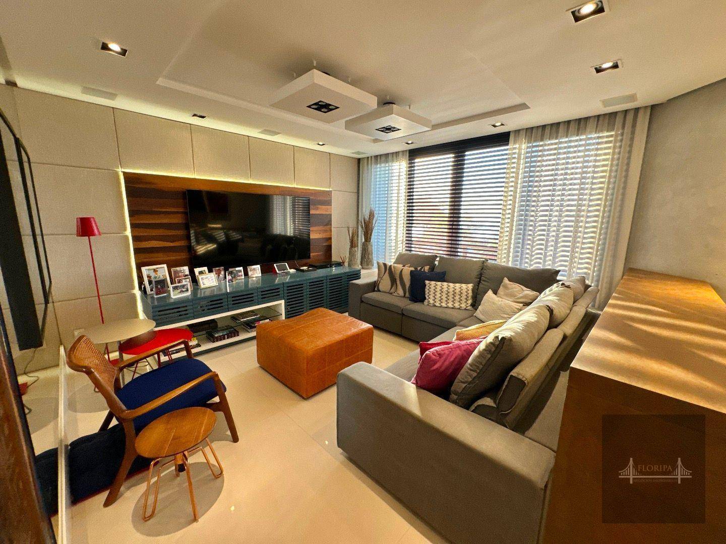 Apartamento, 3 quartos, 209 m² - Foto 4