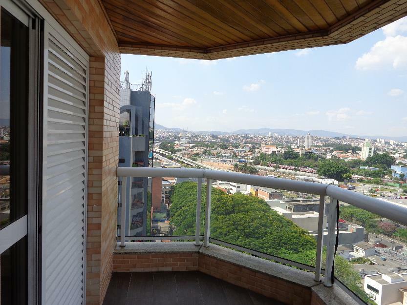 Apartamento à venda com 3 quartos, 220m² - Foto 1