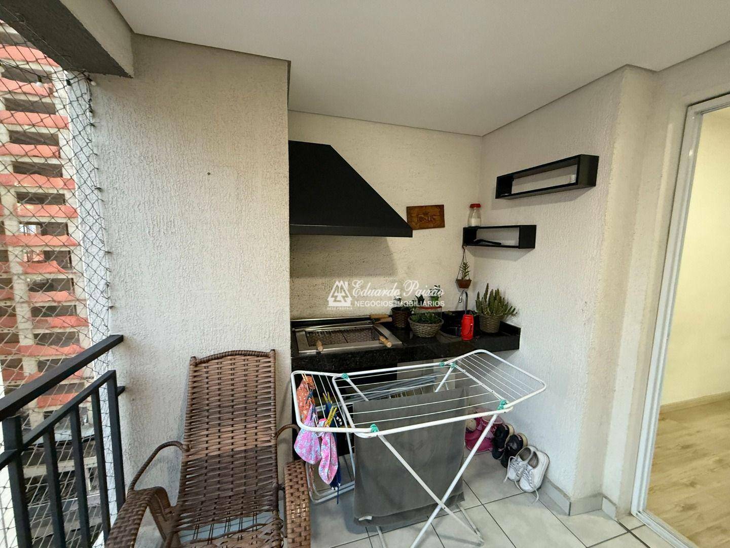 Apartamento à venda com 3 quartos, 81m² - Foto 4