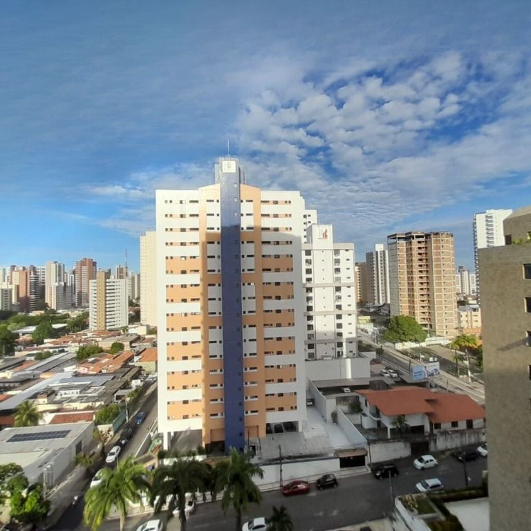 Apartamento à venda com 3 quartos, 150m² - Foto 27