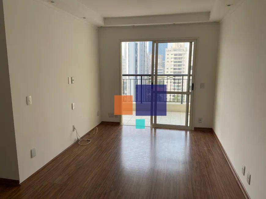 Apartamento à venda com 2 quartos, 73m² - Foto 5