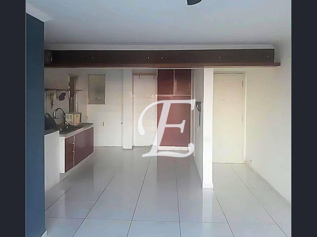 Apartamento à venda com 2 quartos, 77m² - Foto 3