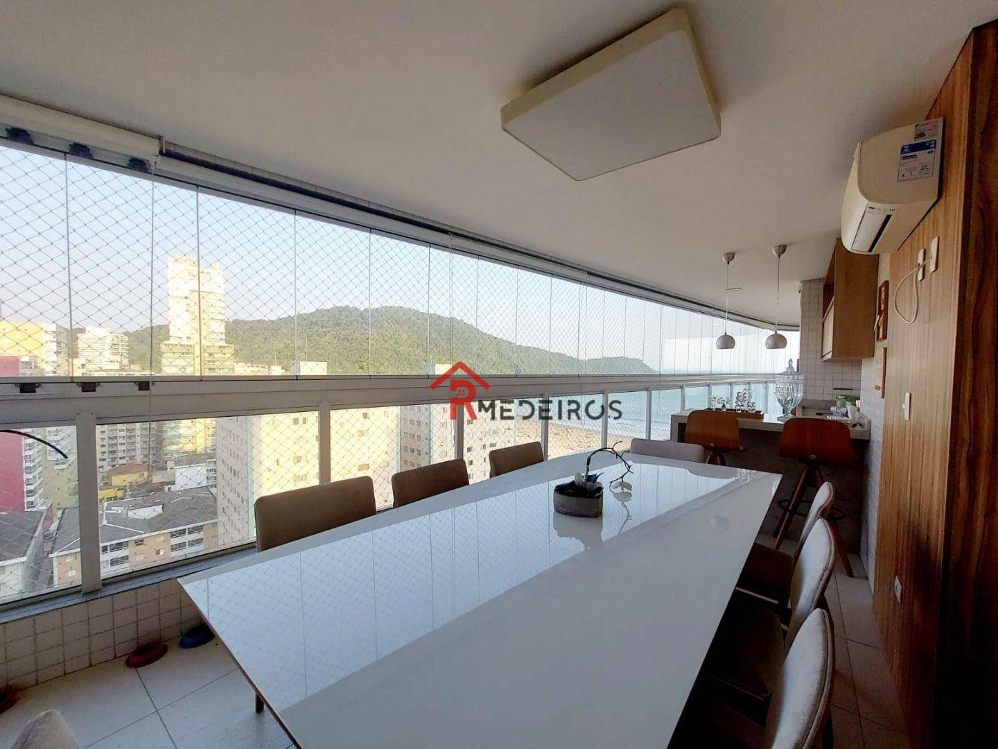 Apartamento à venda com 4 quartos, 213m² - Foto 13