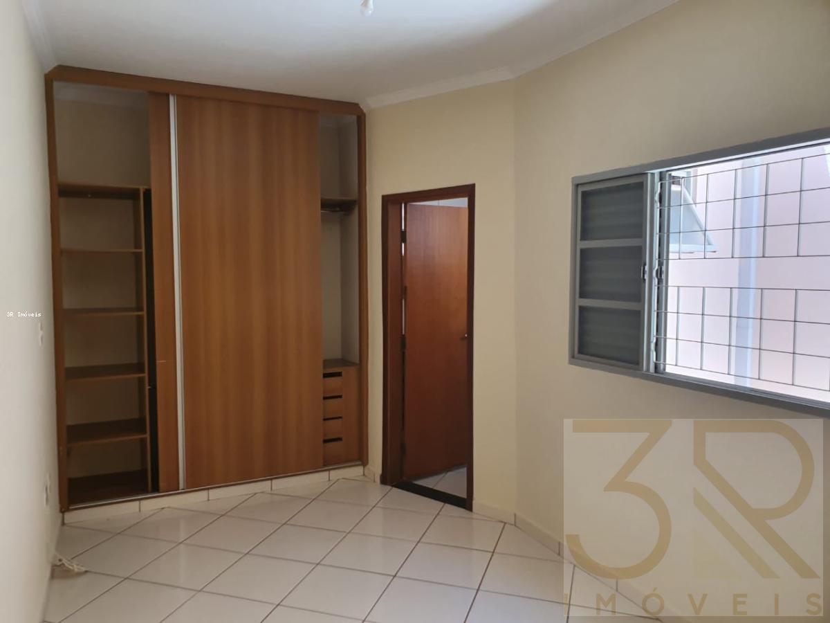 Casa à venda com 3 quartos, 149m² - Foto 18