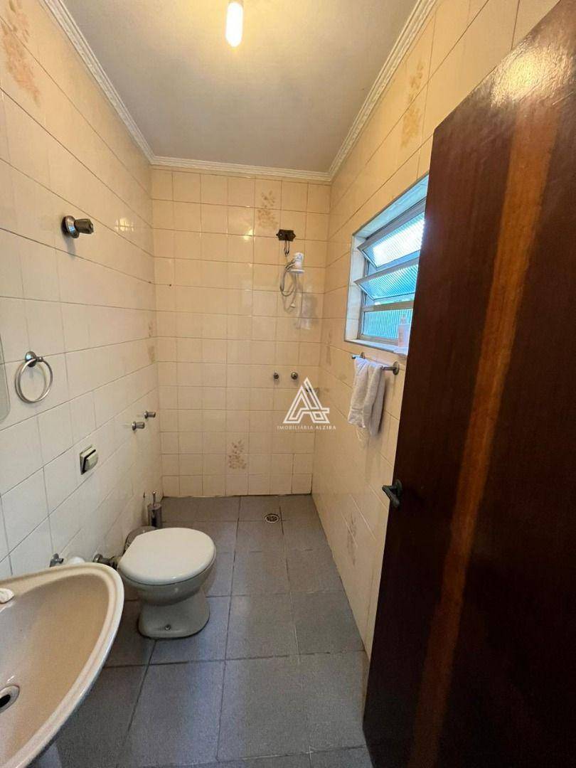 Sobrado à venda com 3 quartos, 209m² - Foto 74