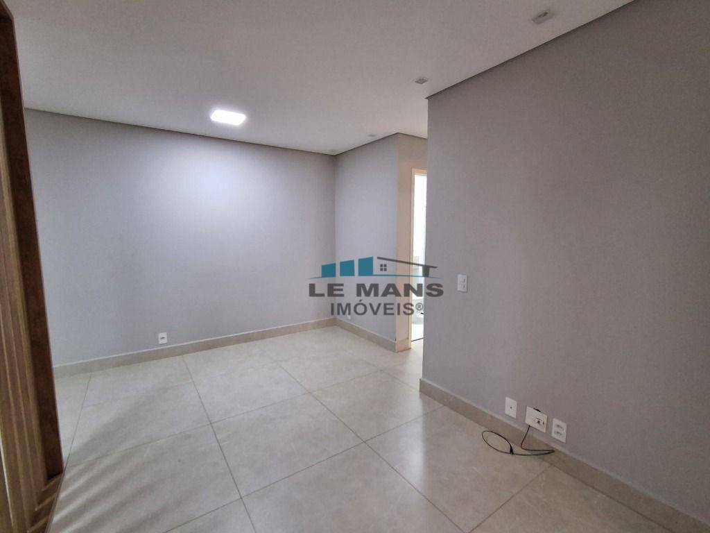 Apartamento à venda com 2 quartos, 55m² - Foto 29