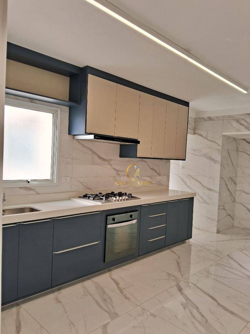 Apartamento à venda com 3 quartos, 184m² - Foto 18
