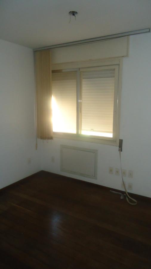 Apartamento à venda com 3 quartos, 150m² - Foto 6