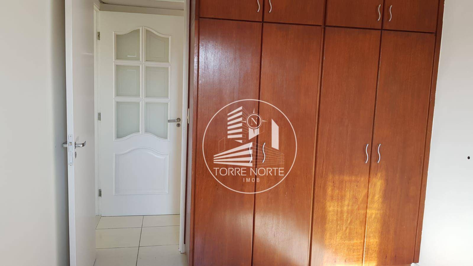 Apartamento à venda com 2 quartos, 67m² - Foto 25