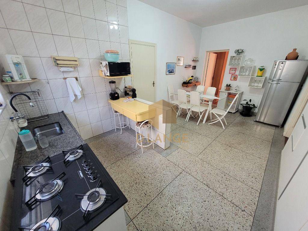 Casa à venda com 4 quartos, 174m² - Foto 16