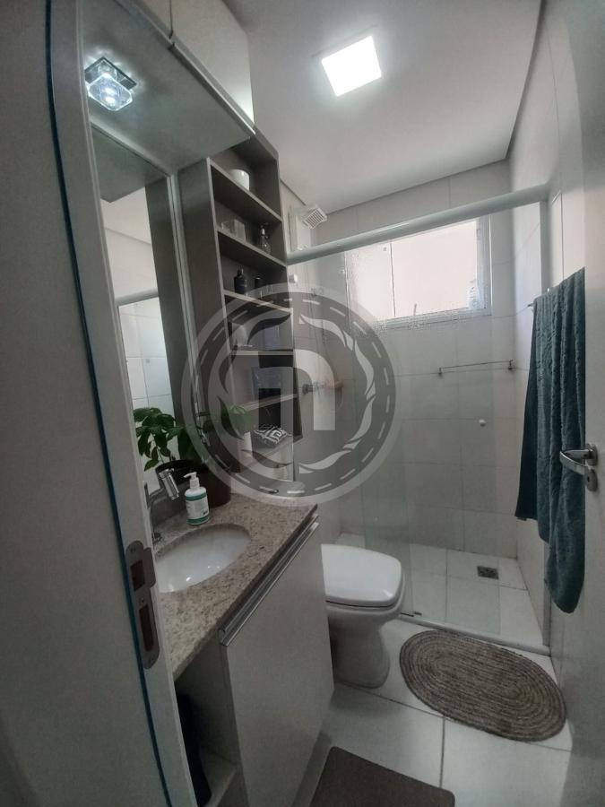 Apartamento à venda com 2 quartos, 62m² - Foto 17