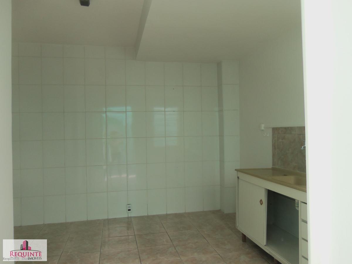 Casa, 1 quarto, 90 m² - Foto 2