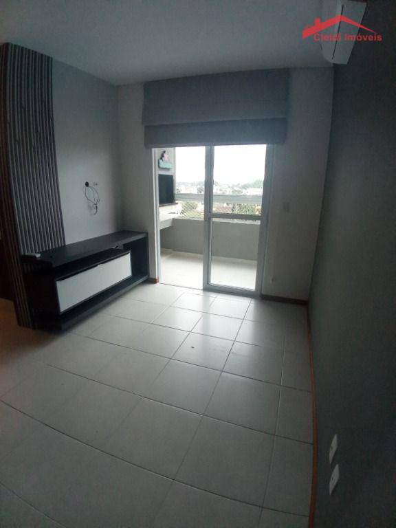 Apartamento à venda com 2 quartos, 73m² - Foto 5