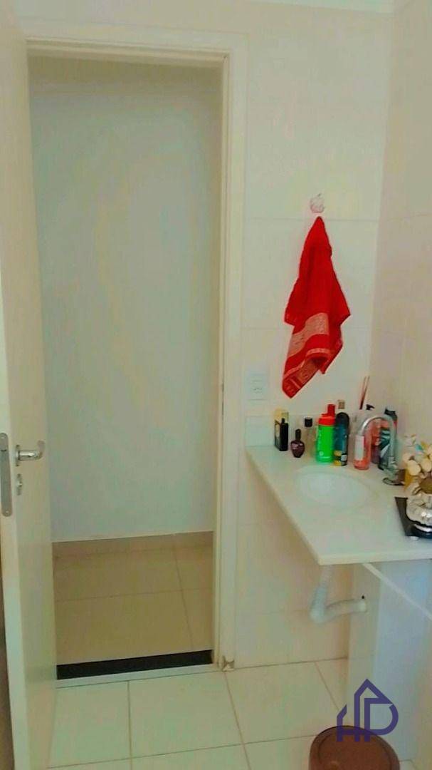 Apartamento para alugar com 2 quartos, 62m² - Foto 9