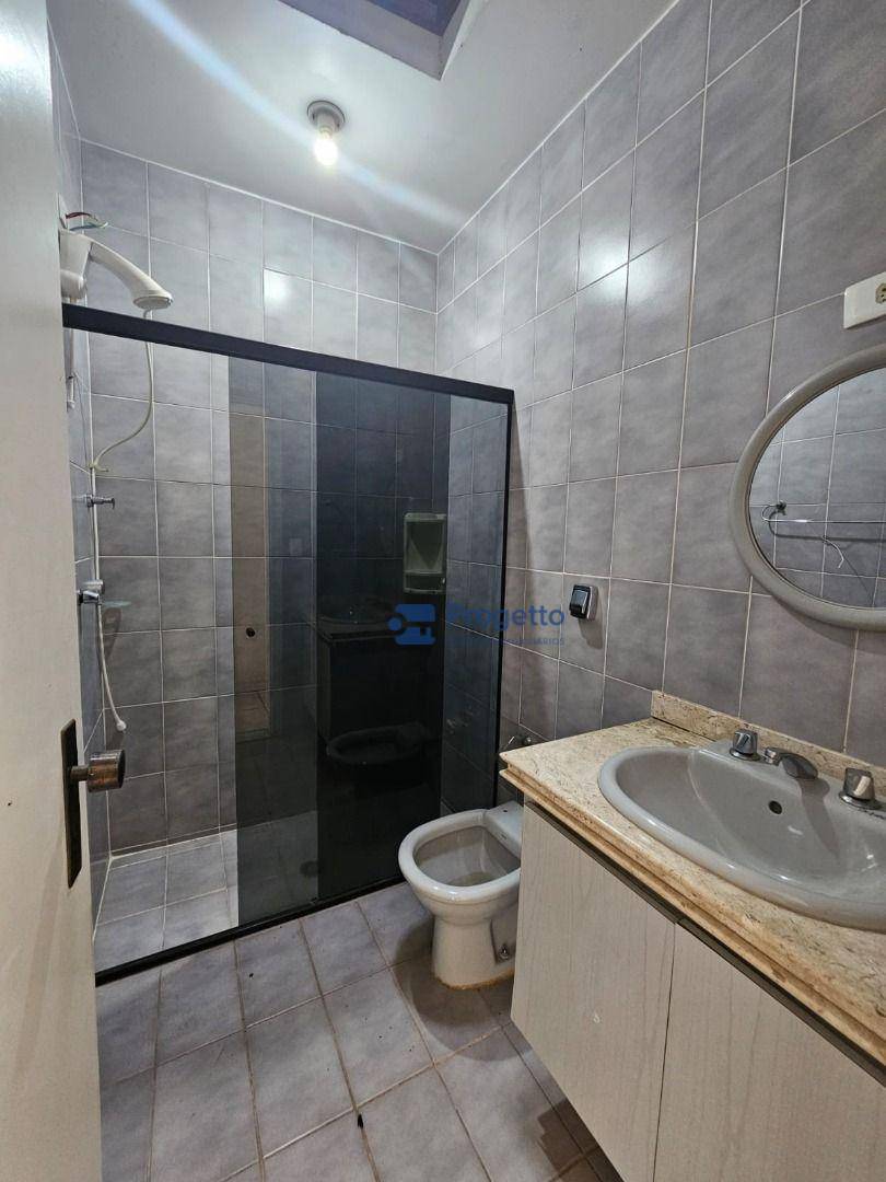 Casa à venda com 3 quartos, 169m² - Foto 3