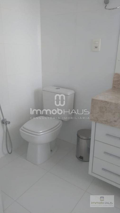 Apartamento à venda com 4 quartos, 167m² - Foto 18