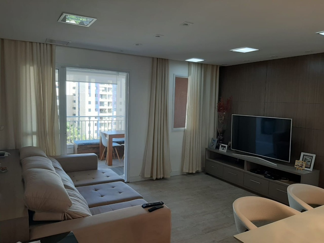 Apartamento à venda com 2 quartos, 72m² - Foto 7