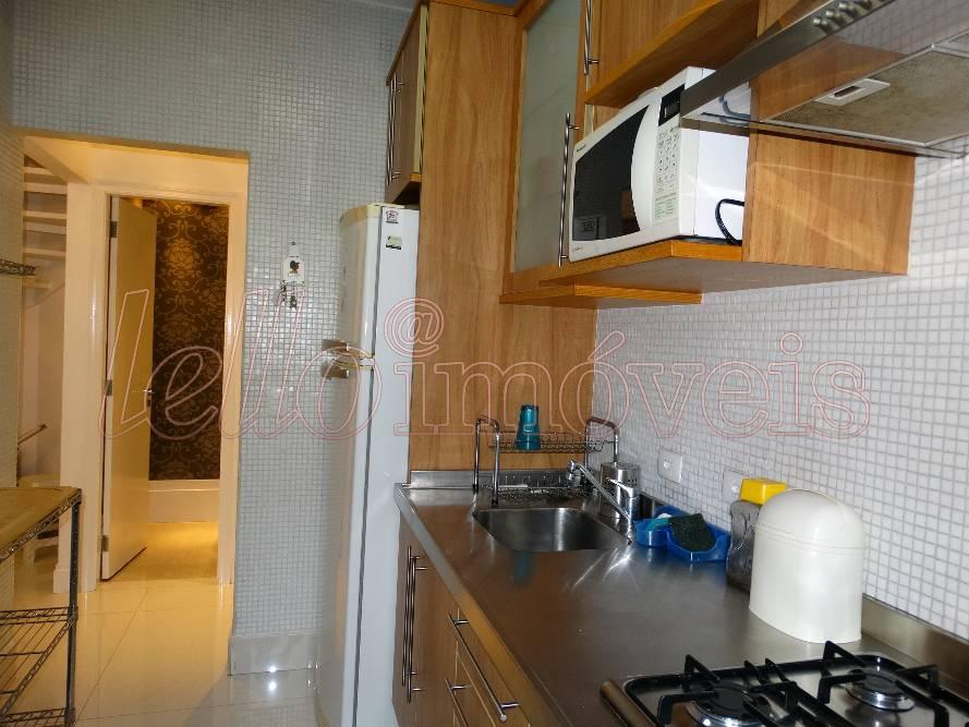 Apartamento para alugar com 2 quartos, 70m² - Foto 11